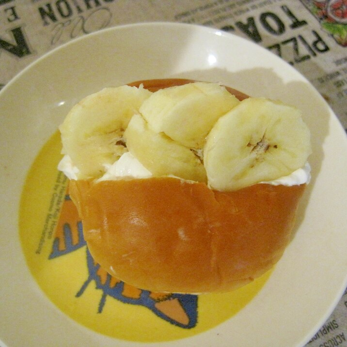バナナ練乳サンドイッチ